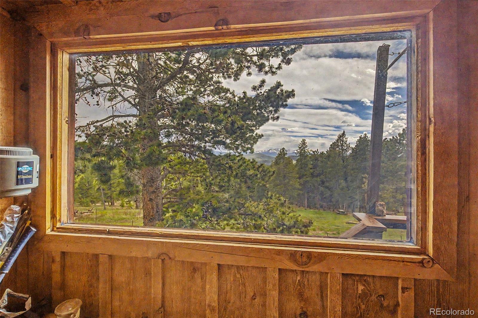 26 Howe Ct, Black Hawk, CO 80422