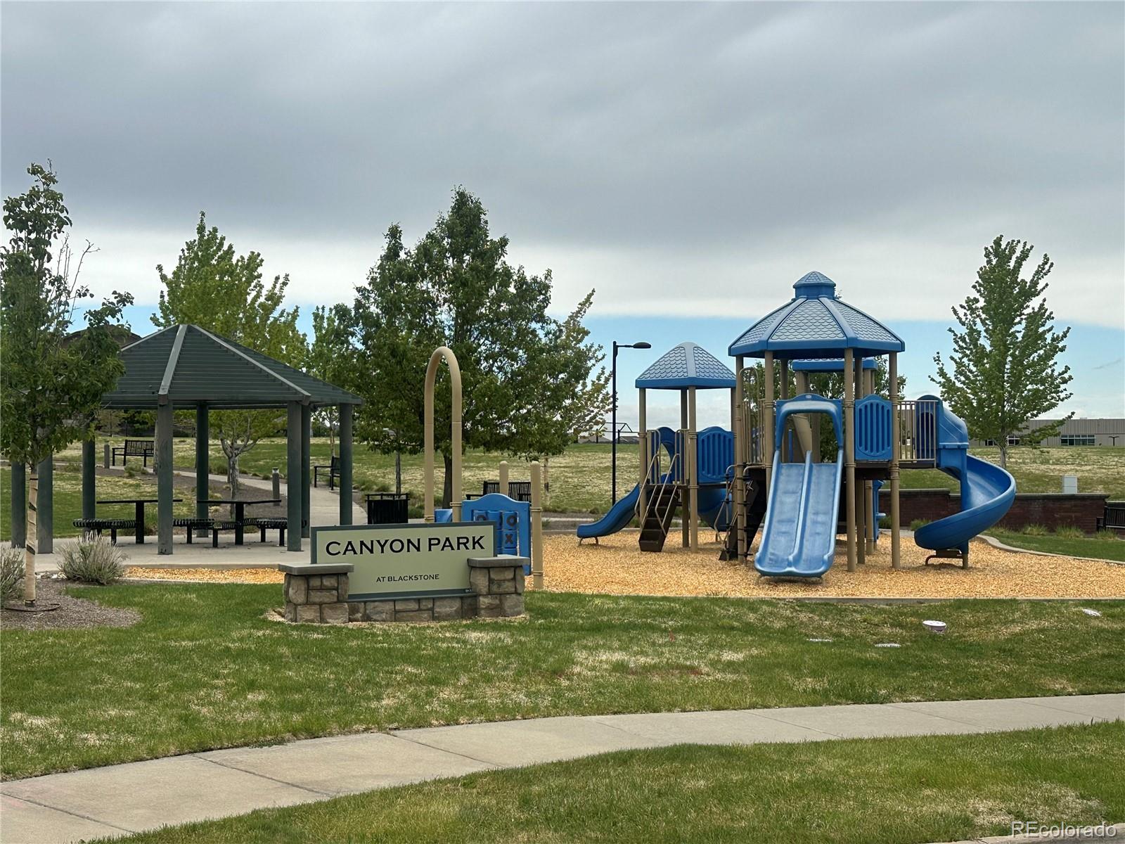 27506 E Elmhurst Pl, Aurora, CO 80016