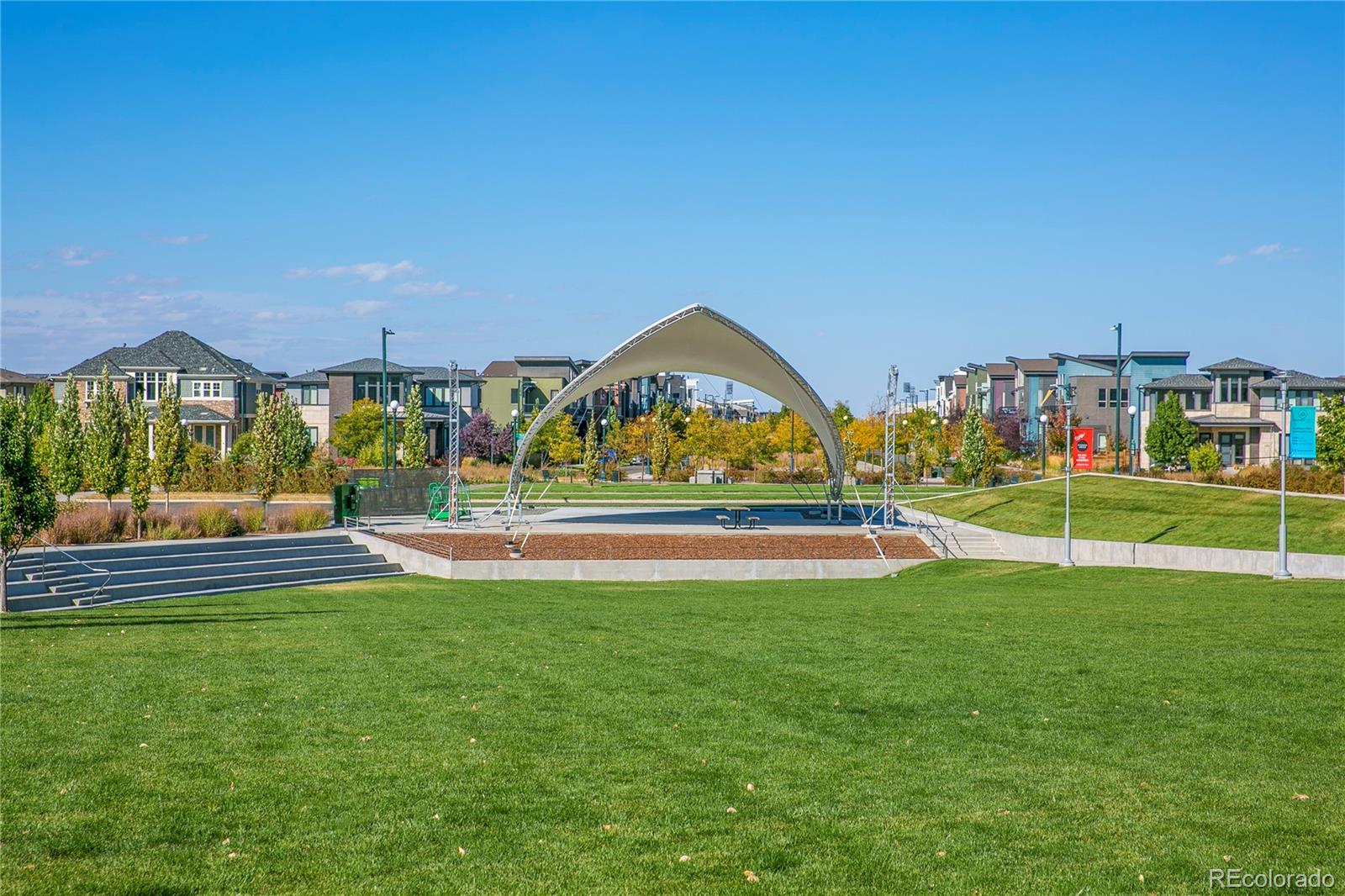 9962 E 59th Dr, Denver, CO 80238