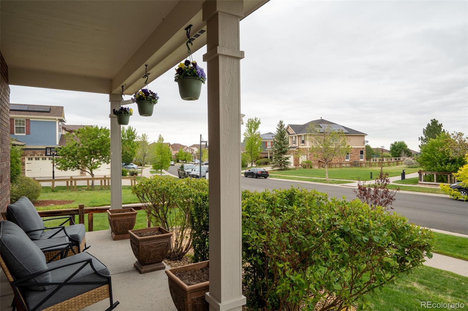 7151 S Oak Hill Cir, Aurora, CO 80016