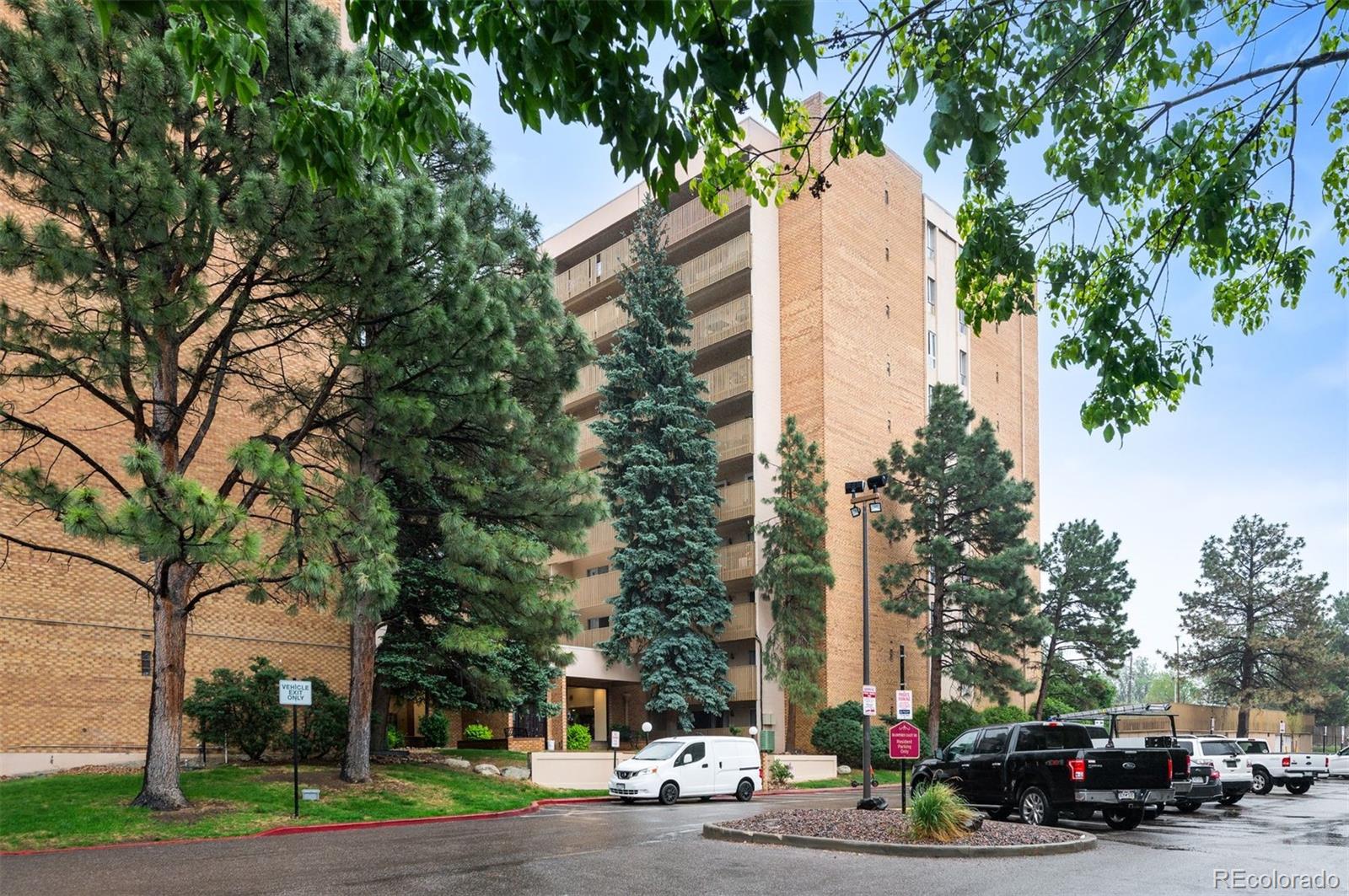 8060 E Girard Ave #913, Denver, CO 80231