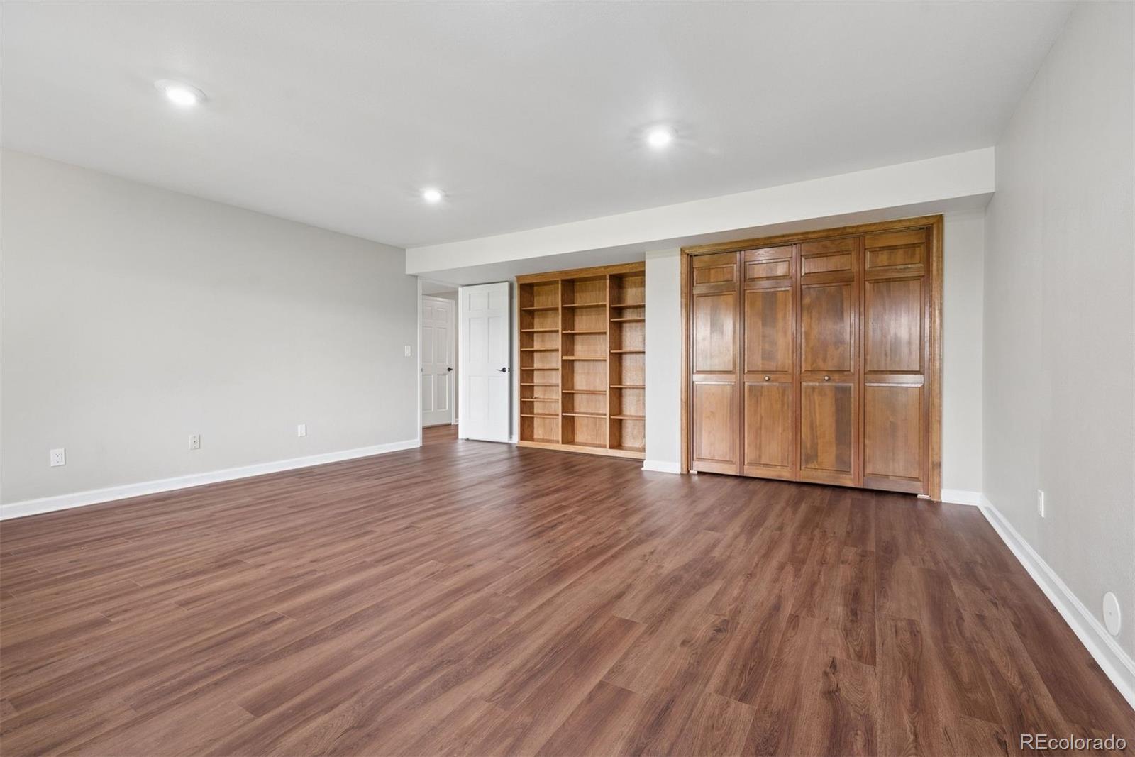 8921 Green Meadows Dr, Highlands Ranch, CO 80126