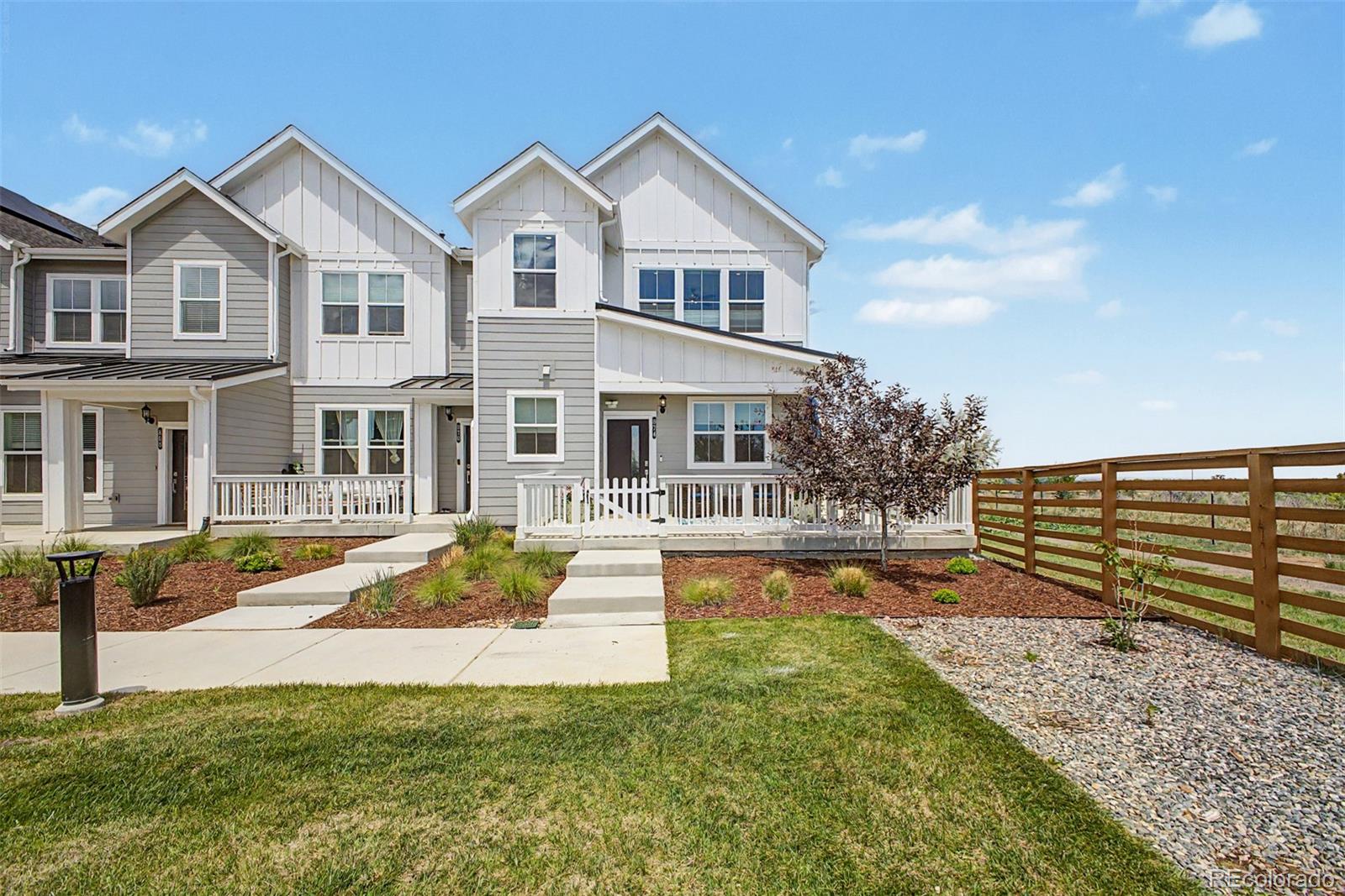 874 Furrow Way, Lafayette, CO 80026