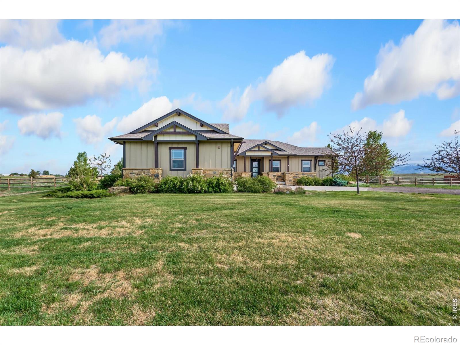 2125 Scenic Estates Dr, Fort Collins, CO 80524