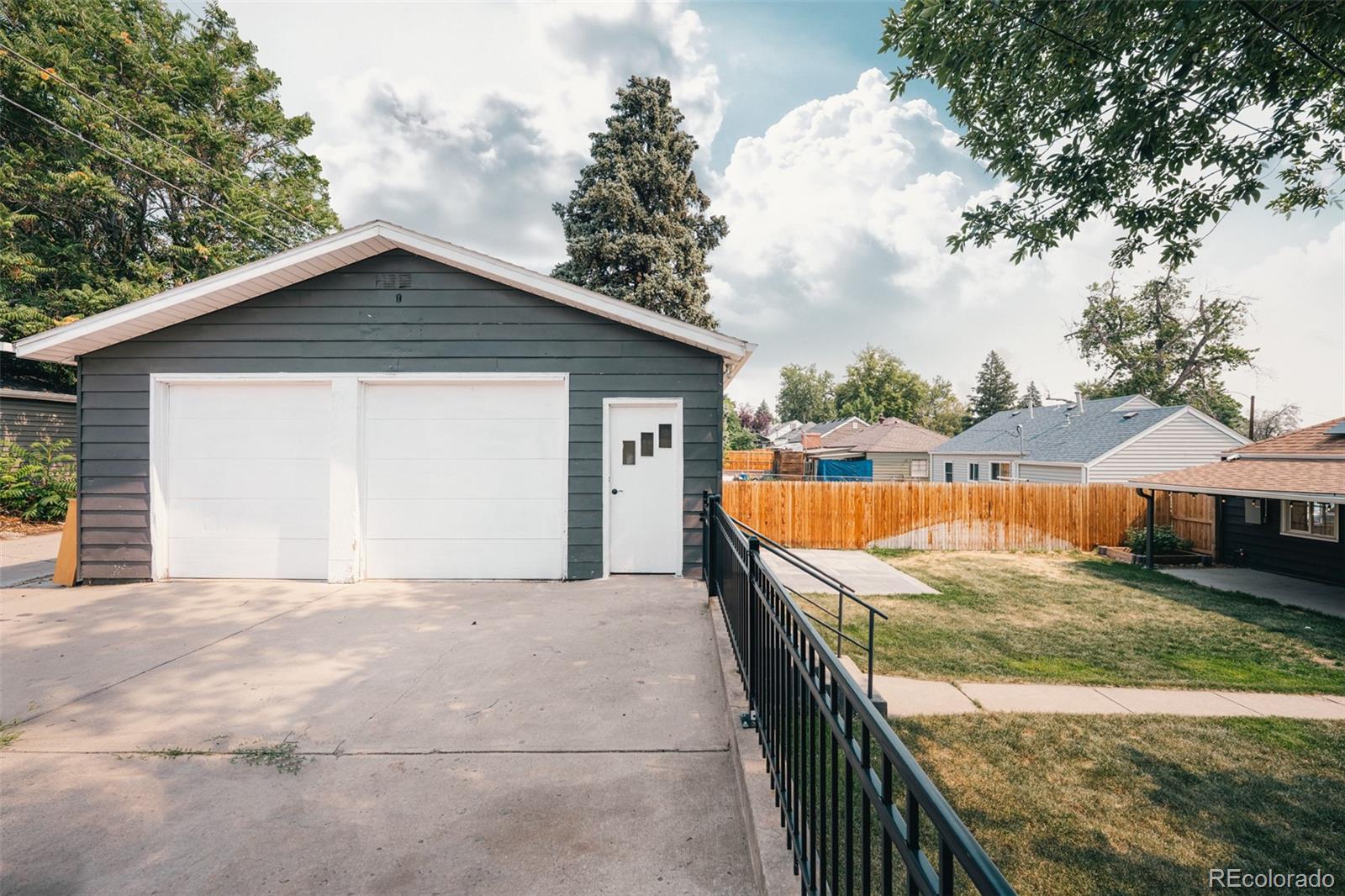4825 Bryant St, Denver, CO 80221