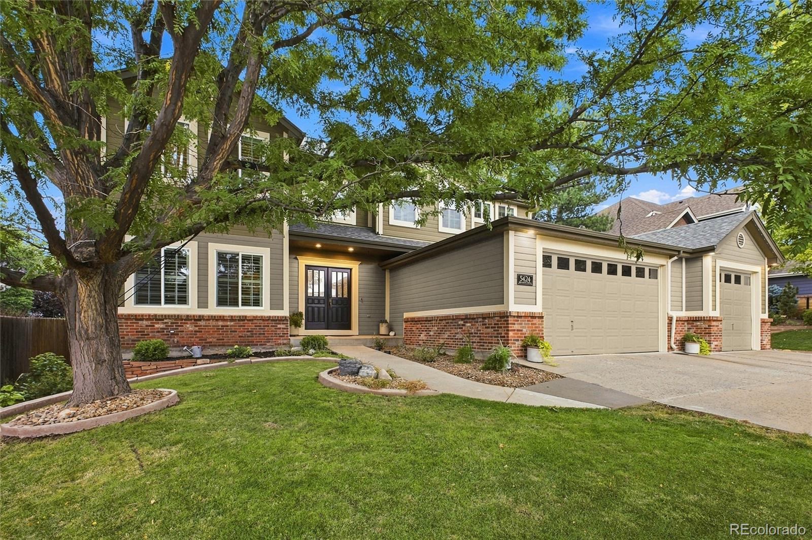 5424 E Dry Creek Cir, Centennial, CO 80122