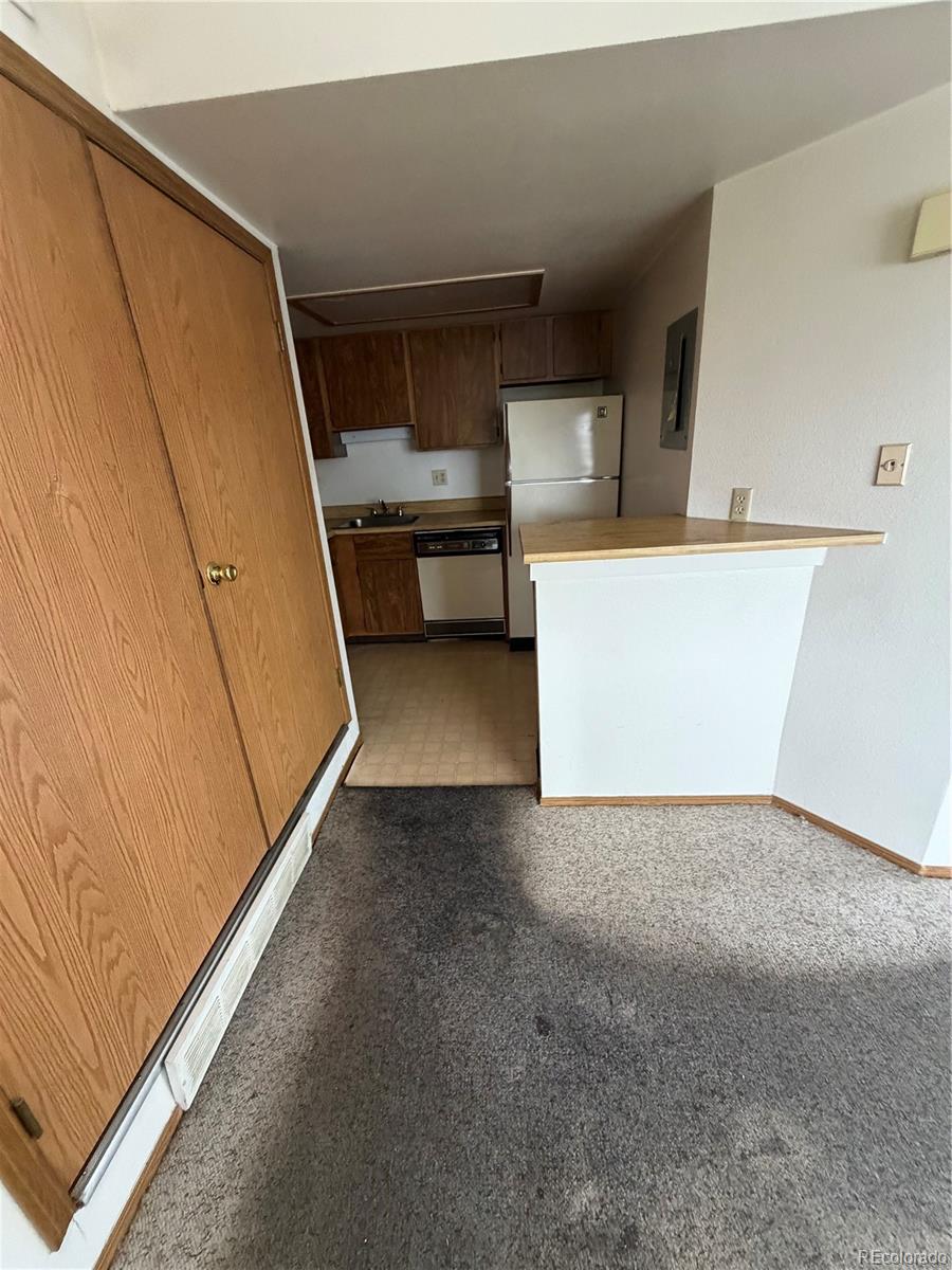 17093 E Tennessee Dr #214, Aurora, CO 80017