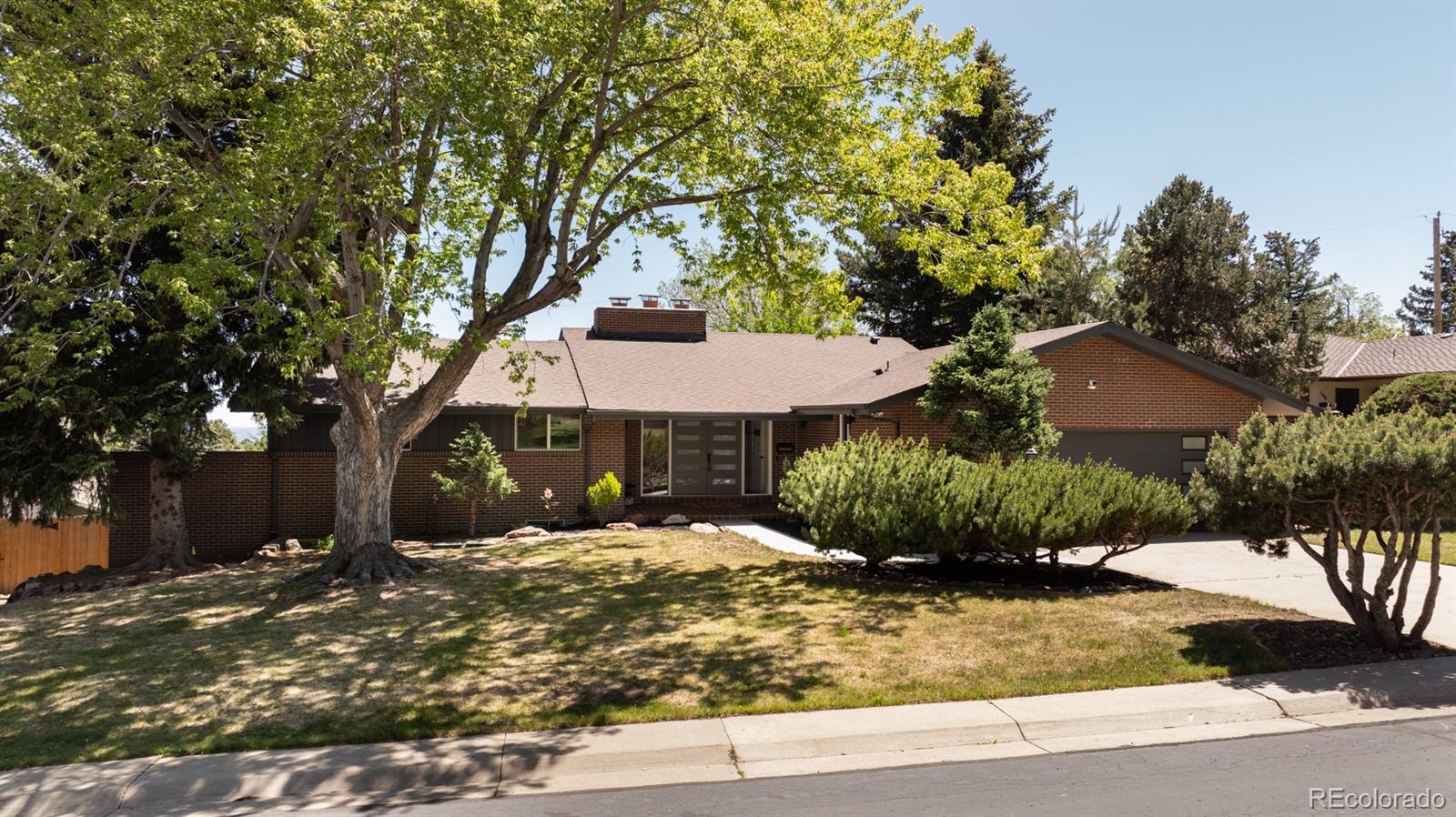 936 S Cole Dr, Lakewood, CO 80228