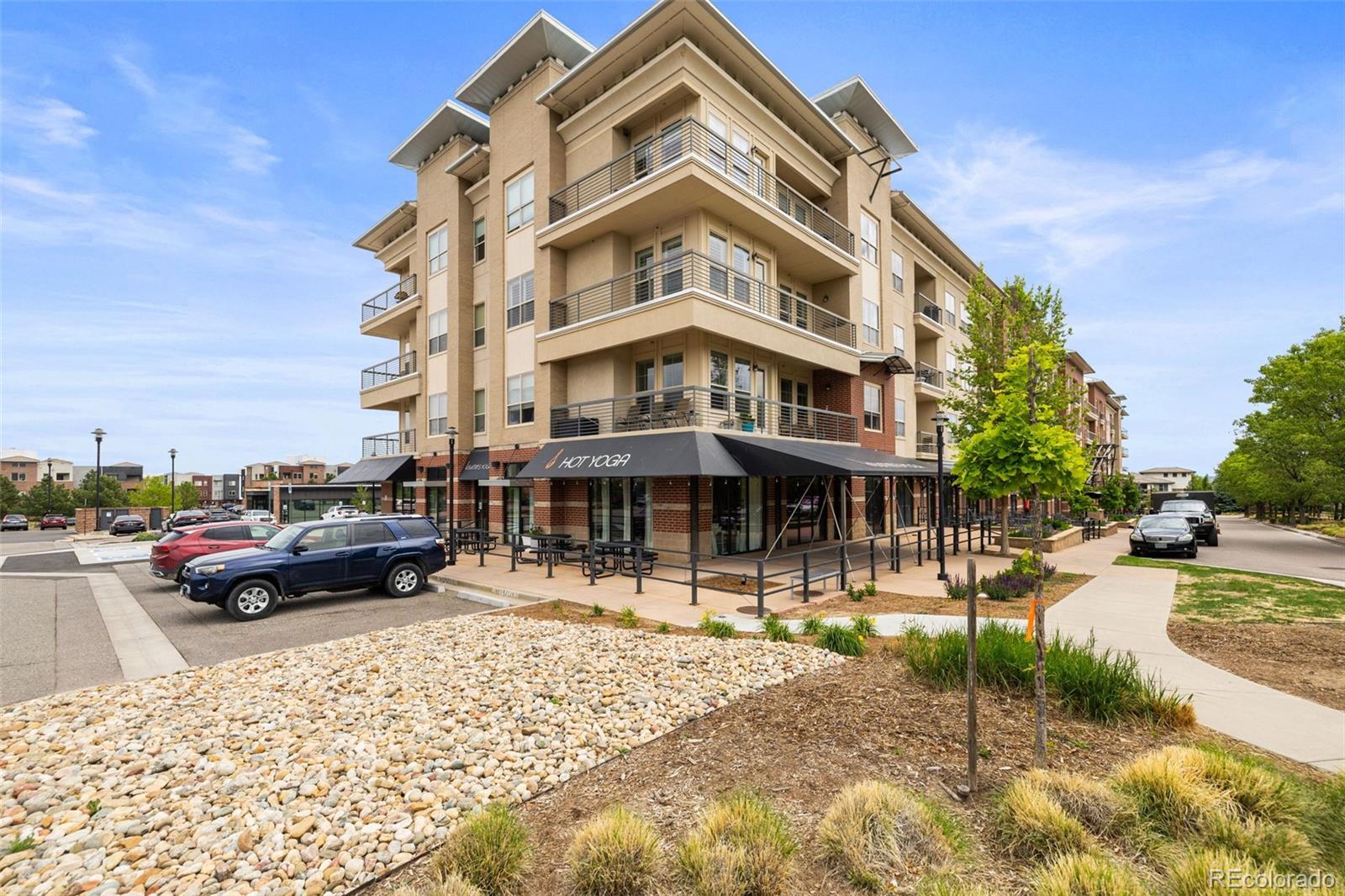 10111 Inverness Main St #405, Englewood, CO 80112