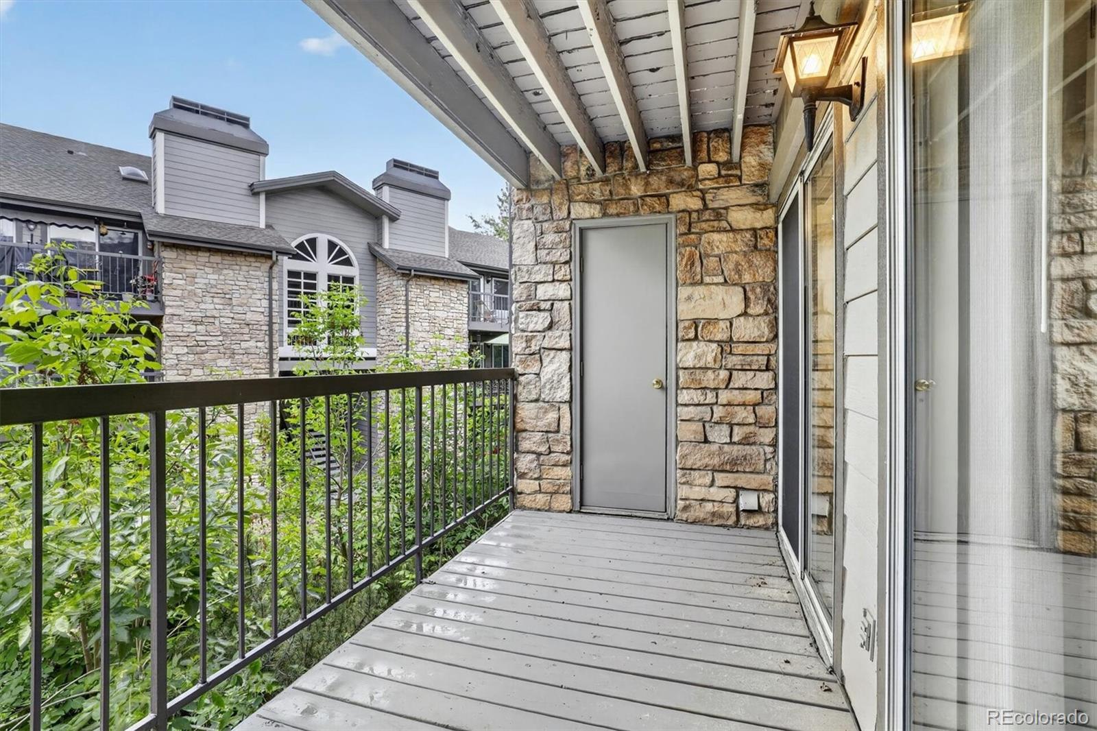 2575 S Syracuse Way #E207, Denver, CO 80231