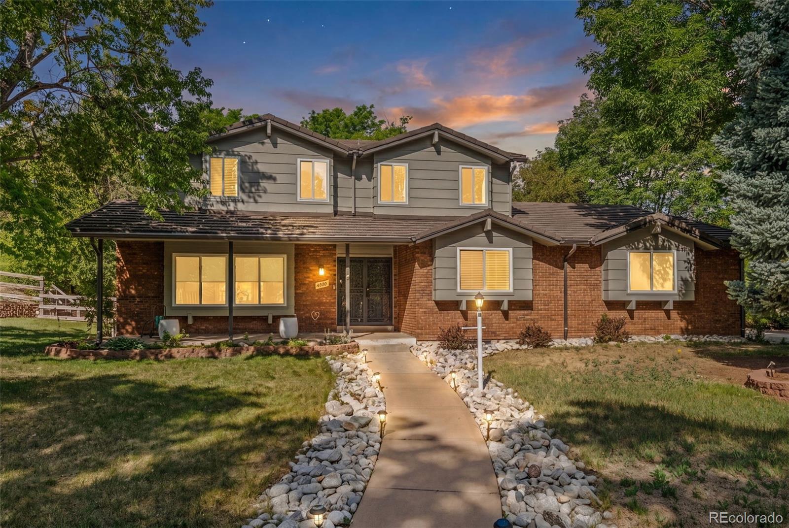 7454 W Otero Pl, Littleton, CO 80128