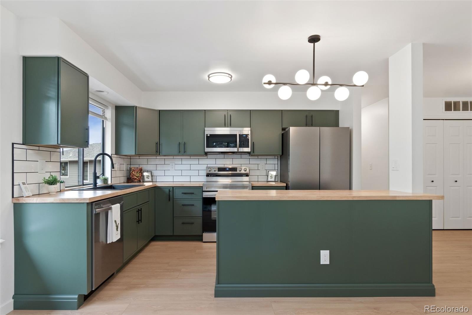 7889 York St #3, Denver, CO 80229