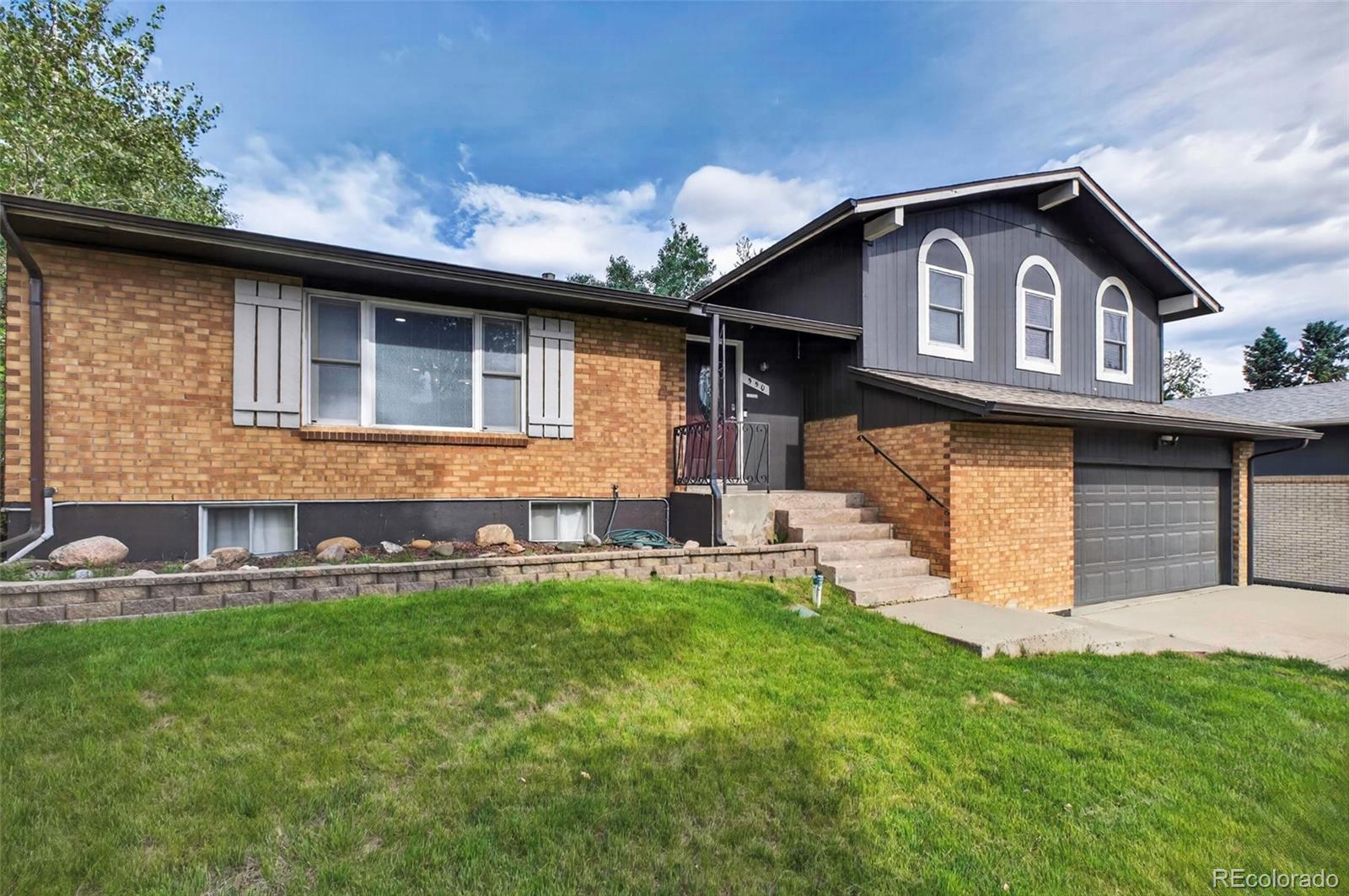 550 S Estes St, Lakewood, CO 80226