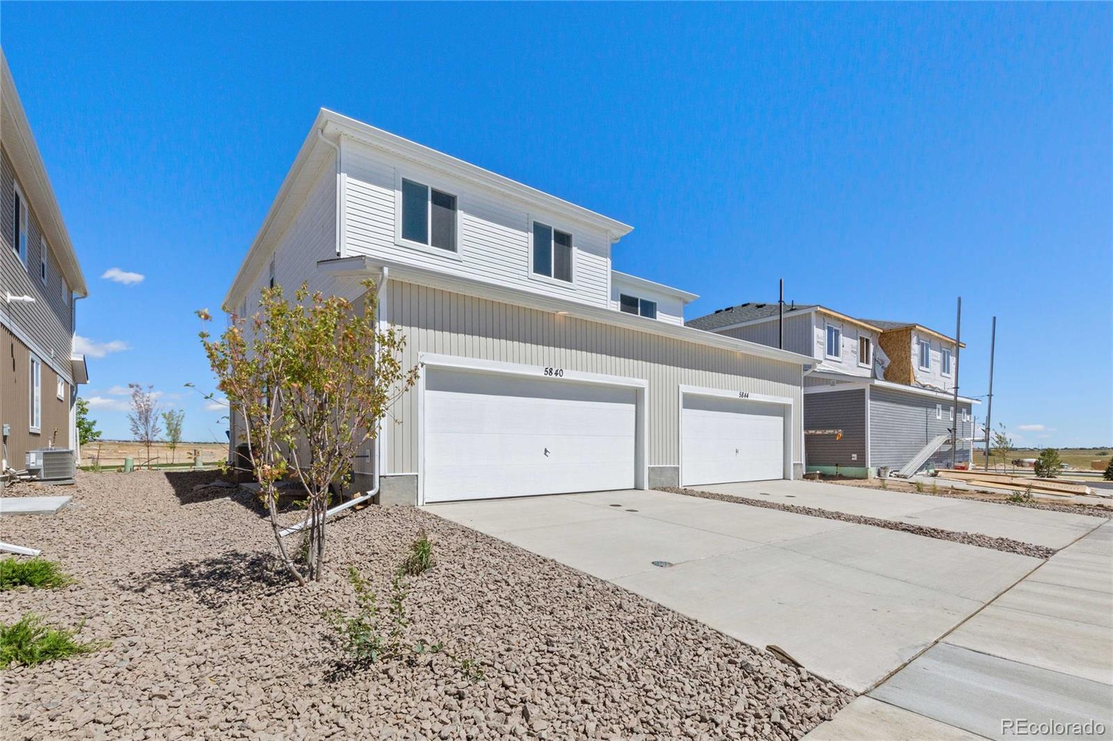 22411 E 46th Ave, Aurora, CO 80019