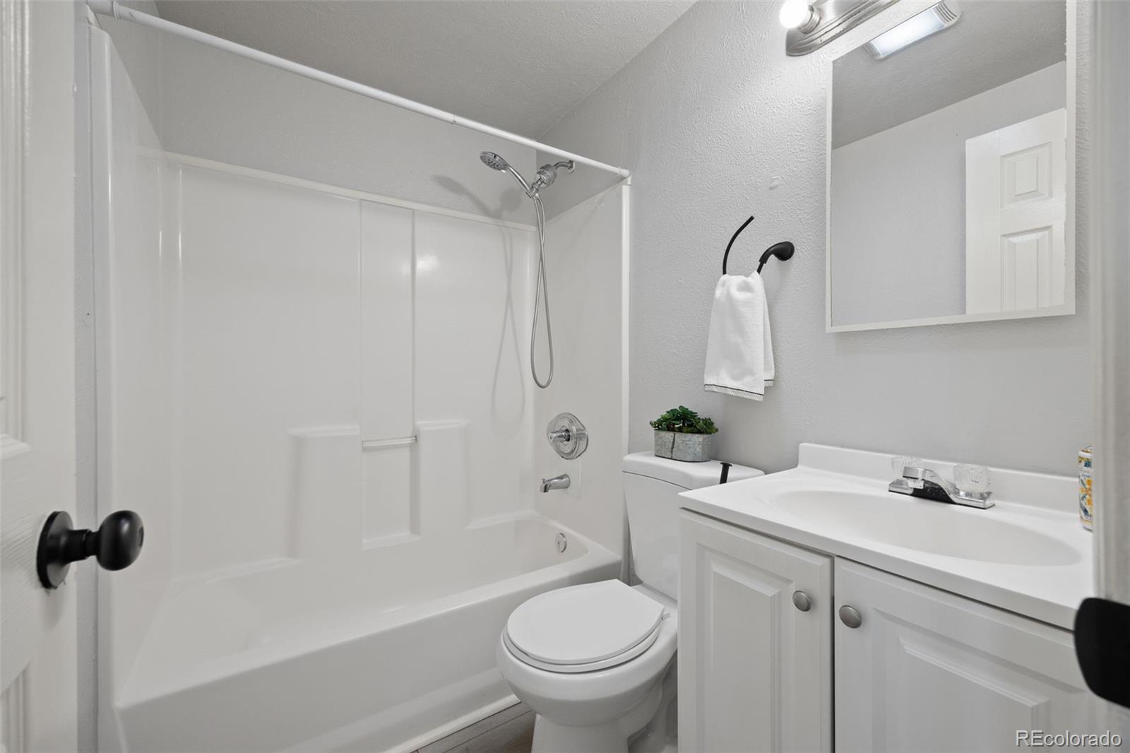 7376-7382 Oneida Dr, Commerce City, CO 80022