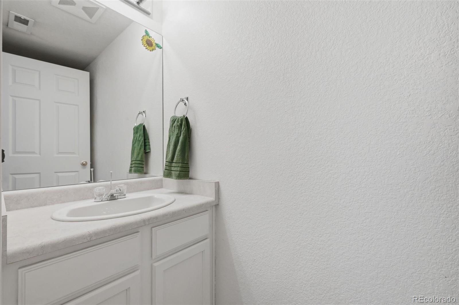 13927 Hudson Way, Thornton, CO 80602