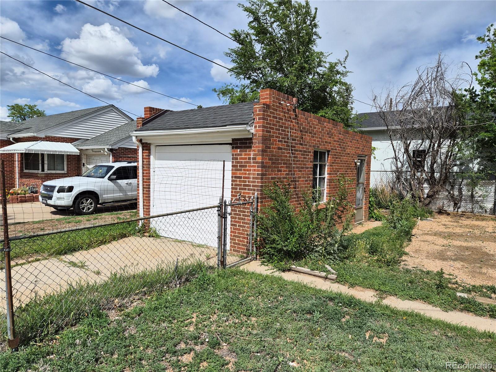 7601 Montview, Denver, CO 80220