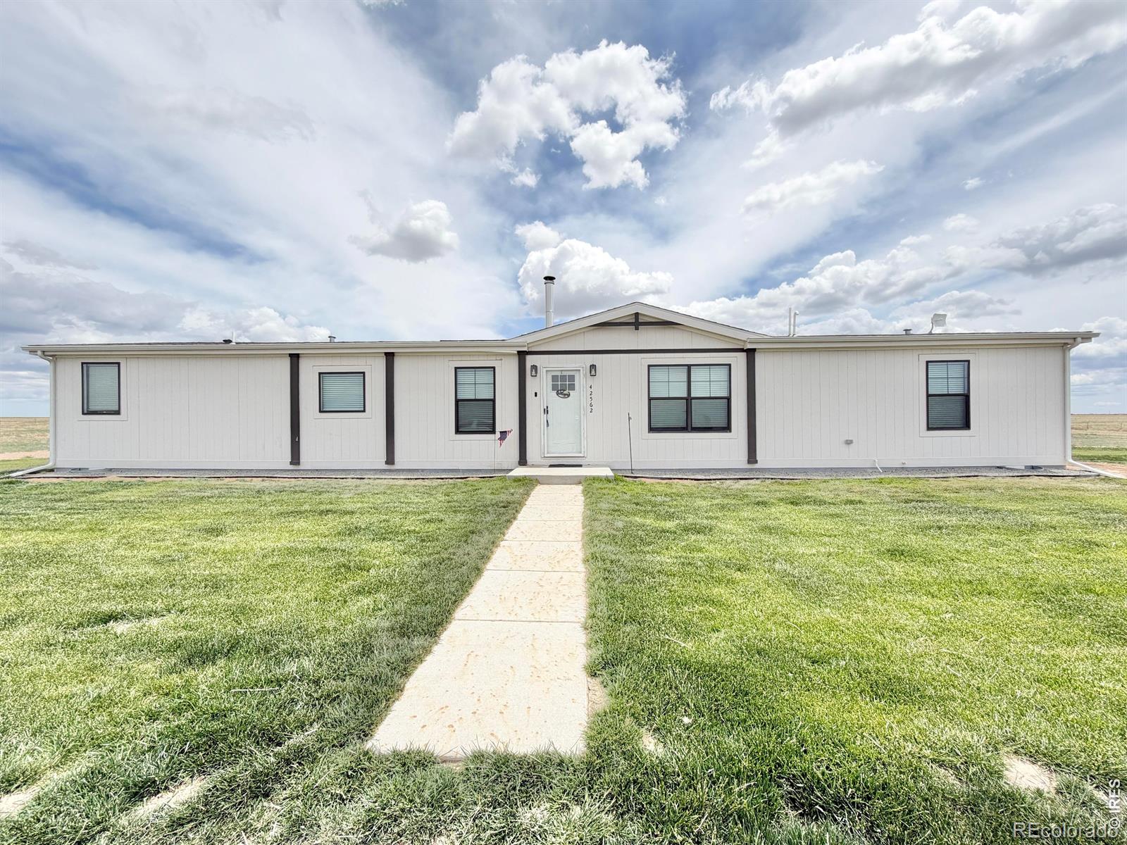 42562 County Road 49, Ault, CO 80610
