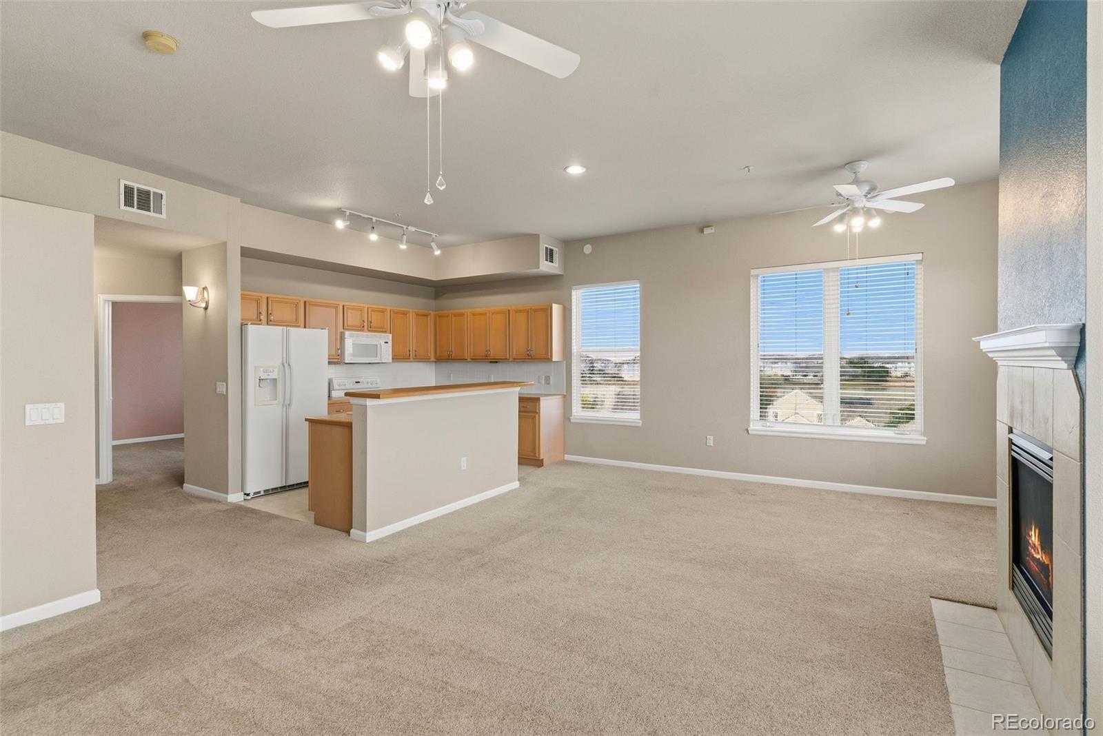 15475 Andrews Dr #412, Denver, CO 80239