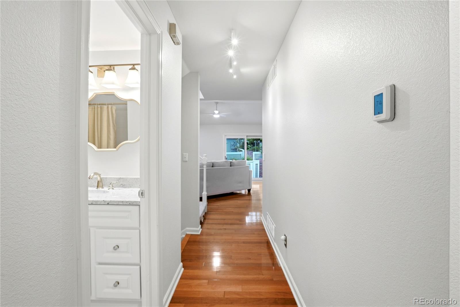 7522 S Monaco Way, Centennial, CO 80112