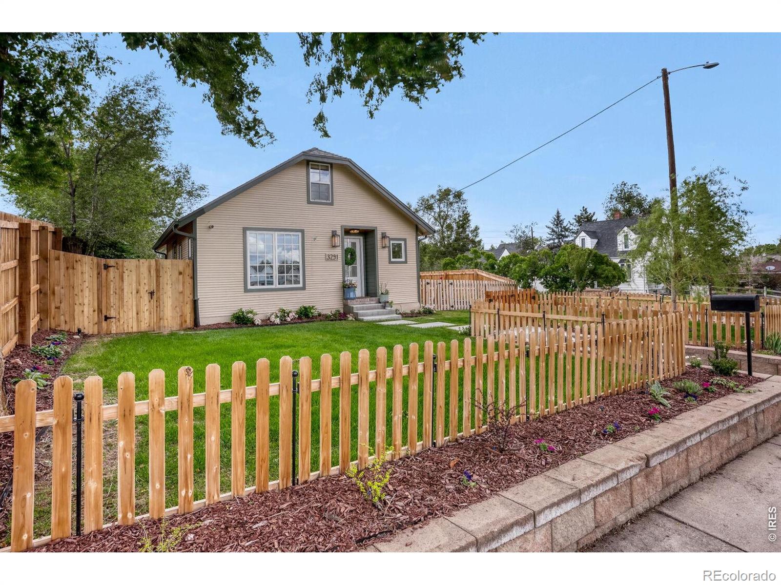 3291 Benton St, Wheat Ridge, CO 80212