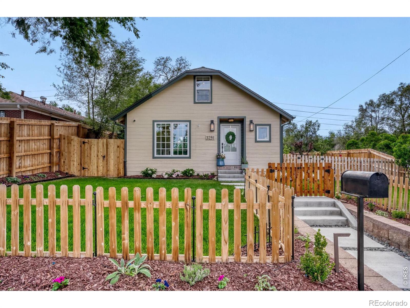 3291 Benton St, Wheat Ridge, CO 80212