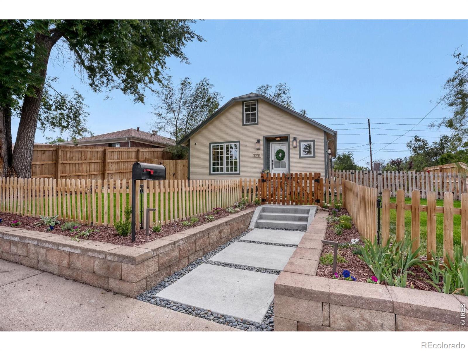 3291 Benton St, Wheat Ridge, CO 80212