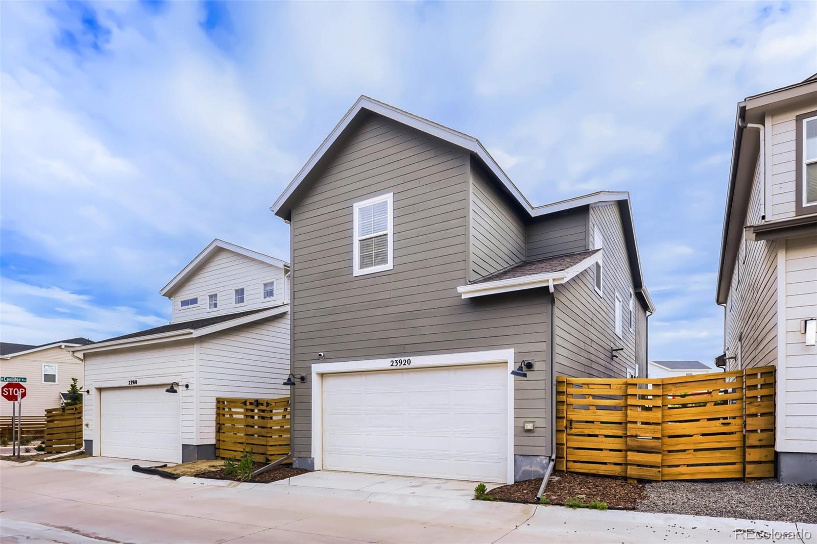 23920 E 34th Ave, Aurora, CO 80019