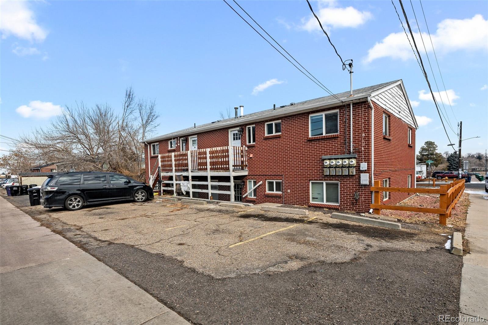 2397 S Locust St, Denver, CO 80222