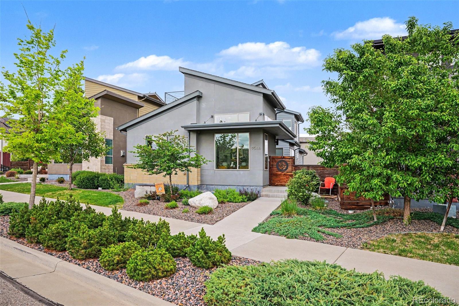9586 Middle Fork St, Littleton, CO 80125