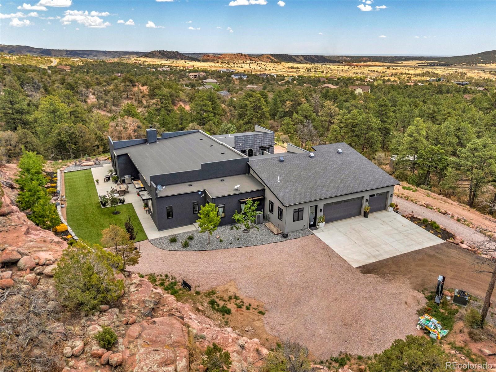 15992 Cala Rojo Dr, Colorado Springs, CO 80926
