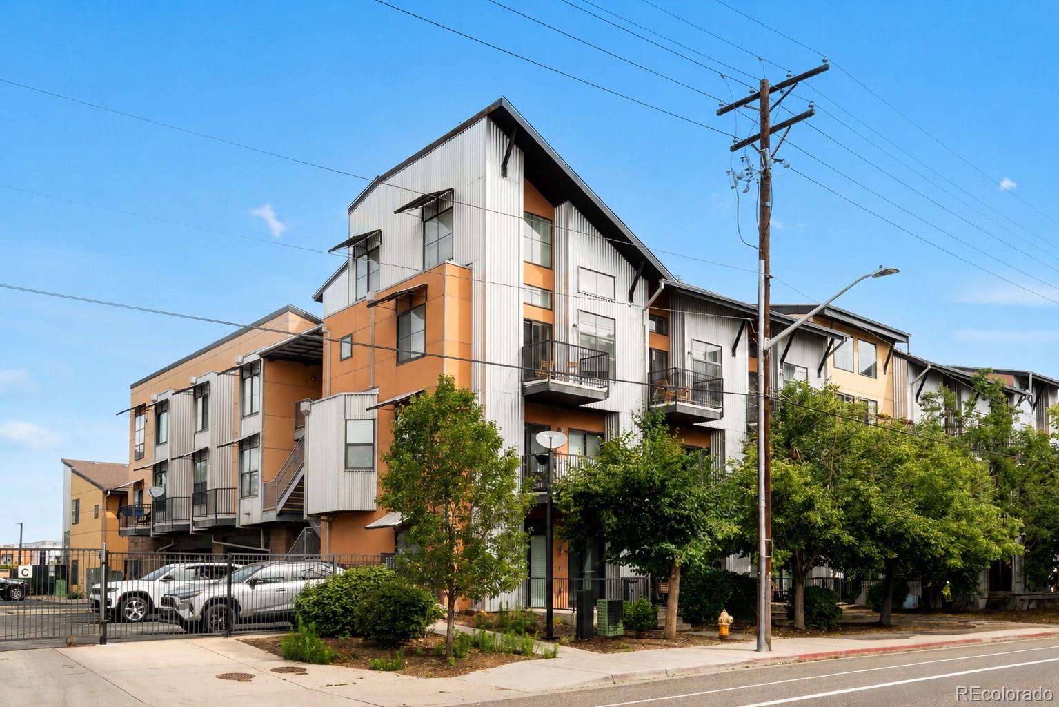 3149 Blake St #202, Denver, CO 80205