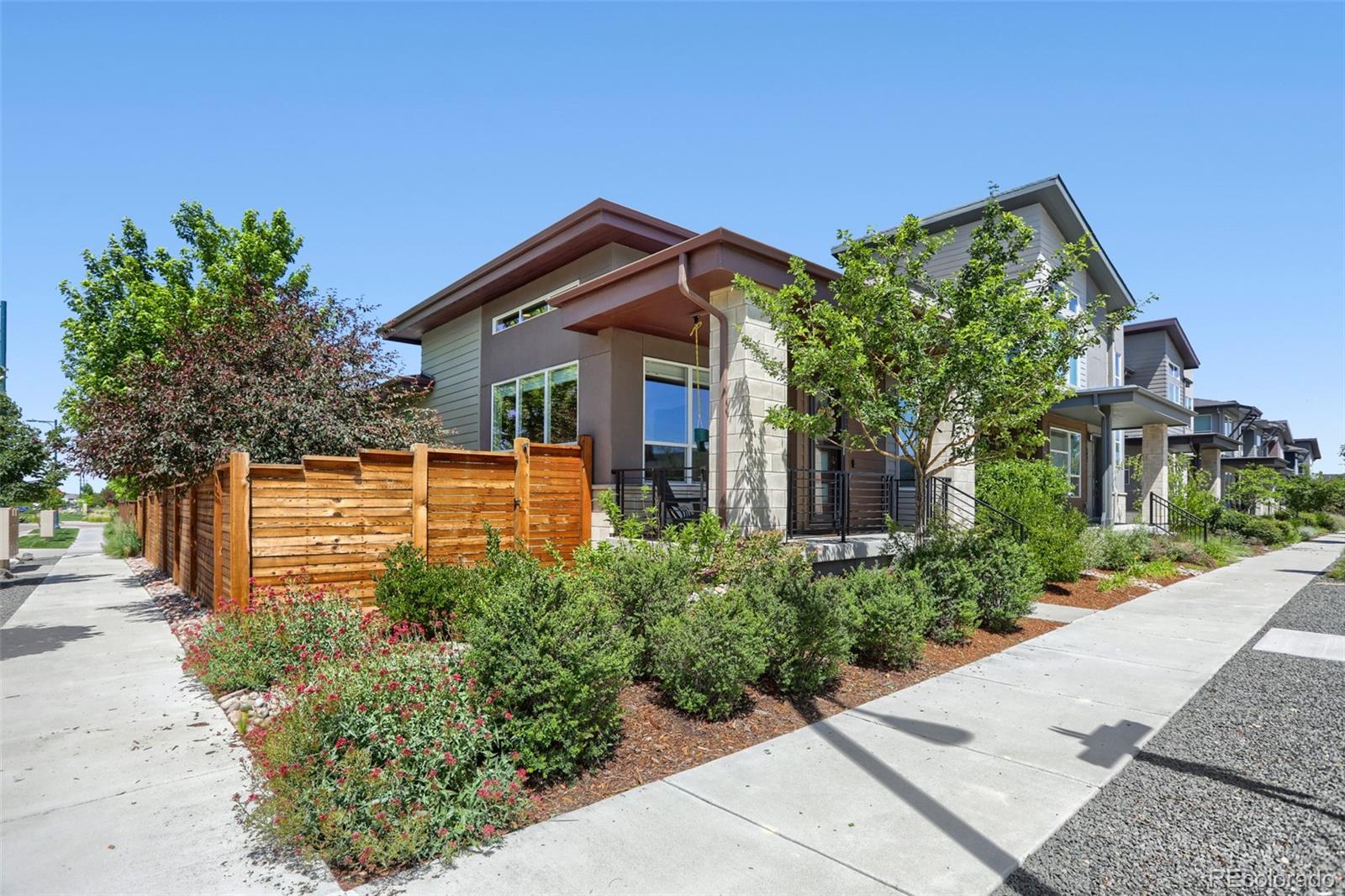 6003 Geneva St, Denver, CO 80238