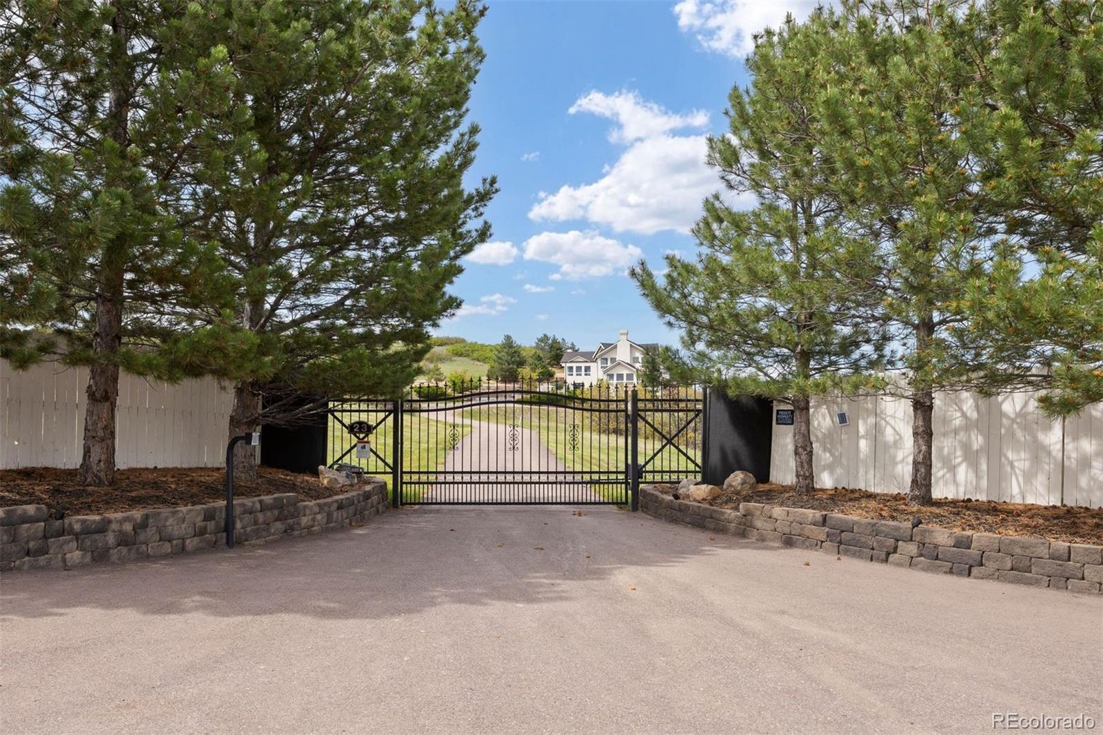 23 Yucca Hills Rd, Castle Rock, CO 80109