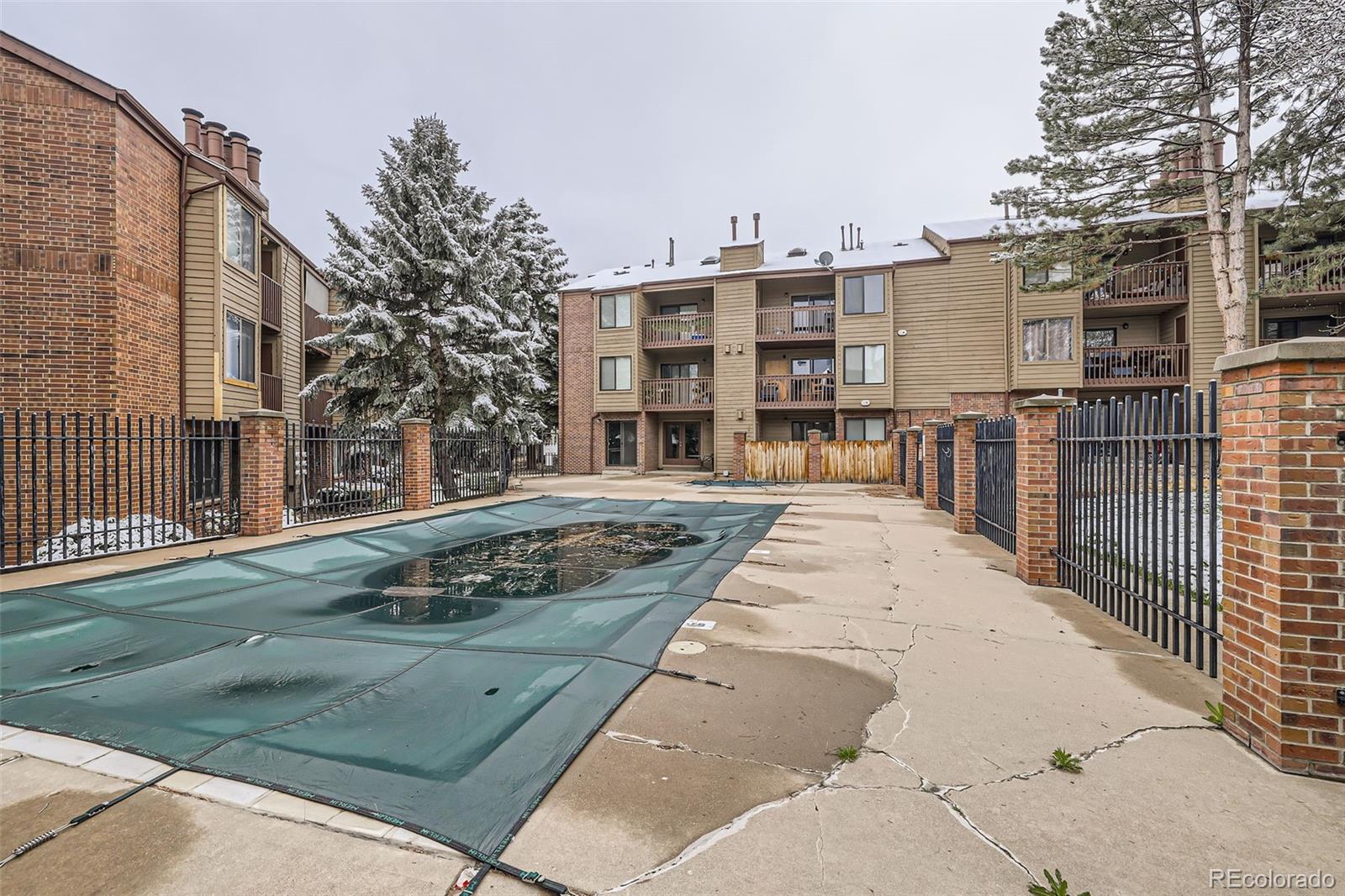 314 Wright St #202, Lakewood, CO 80228