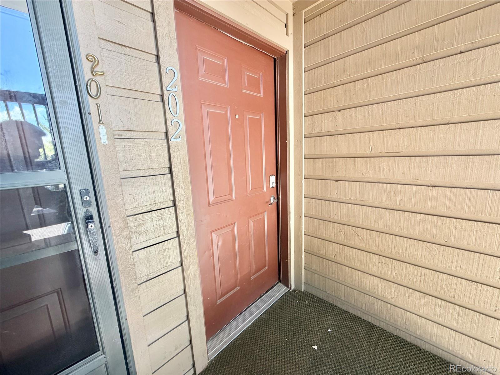 314 Wright St #202, Lakewood, CO 80228