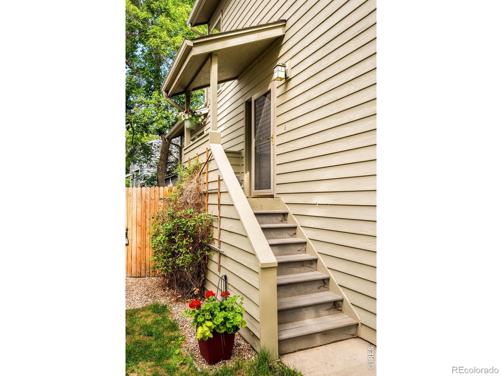 77 Genesee Ct, Boulder, CO 80303