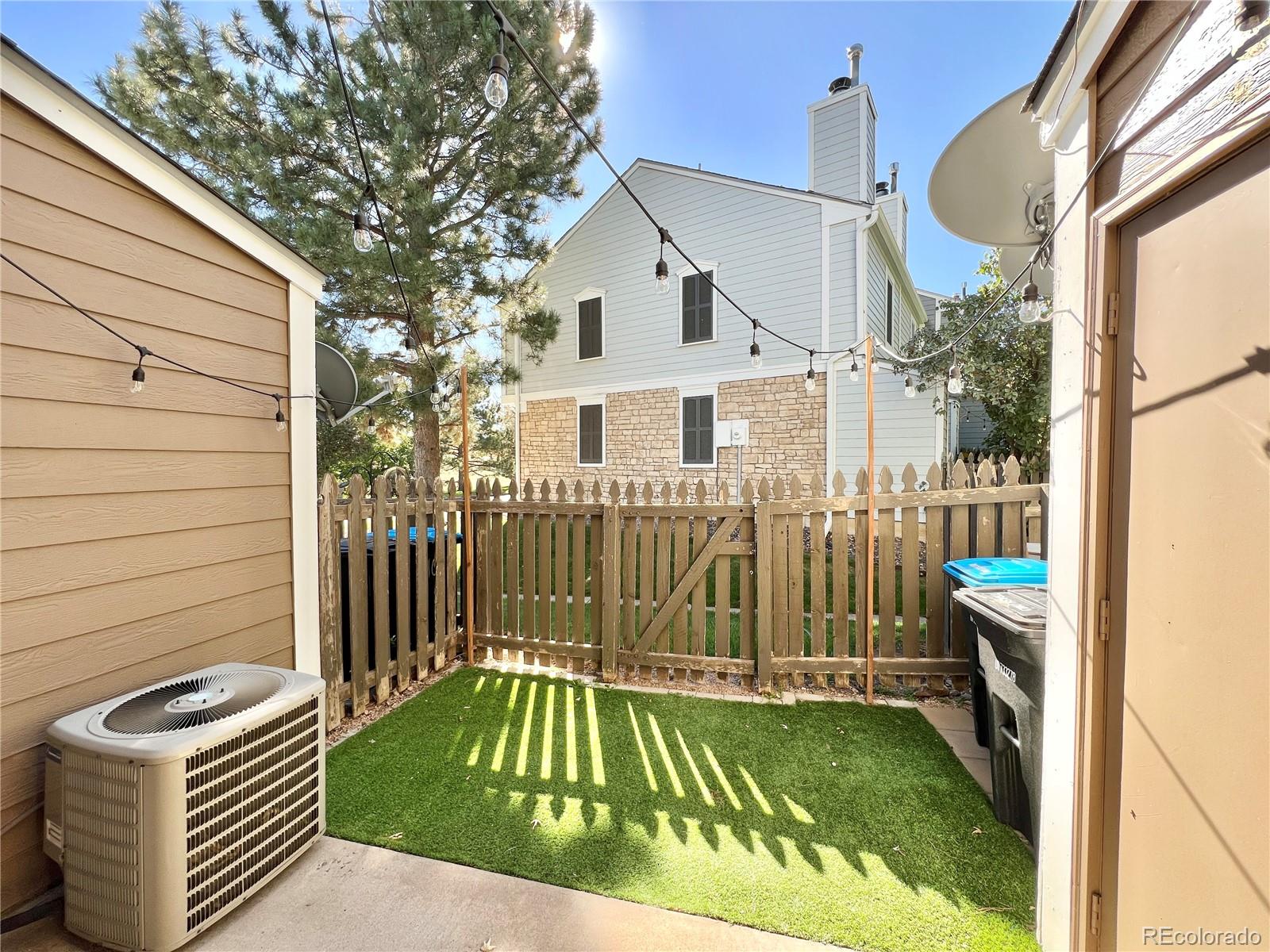 10104 W Dartmouth Ave, Lakewood, CO 80227