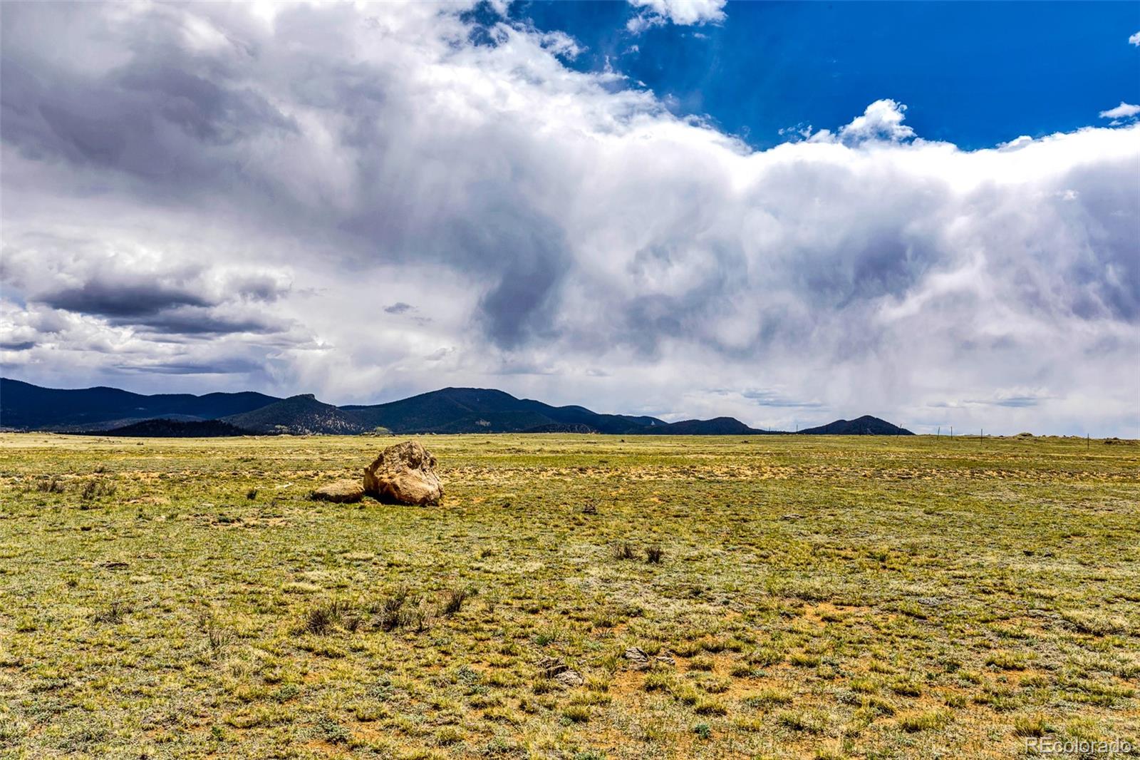 555 North Pl, Lake George, CO 80827