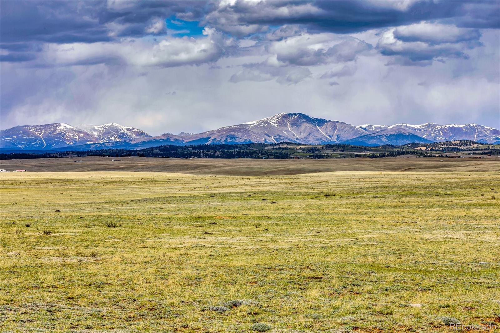555 North Pl, Lake George, CO 80827