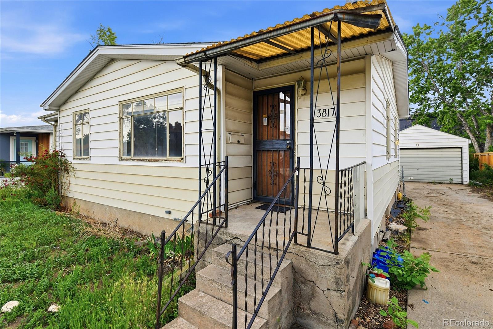 3817 S Inca St, Englewood, CO 80110