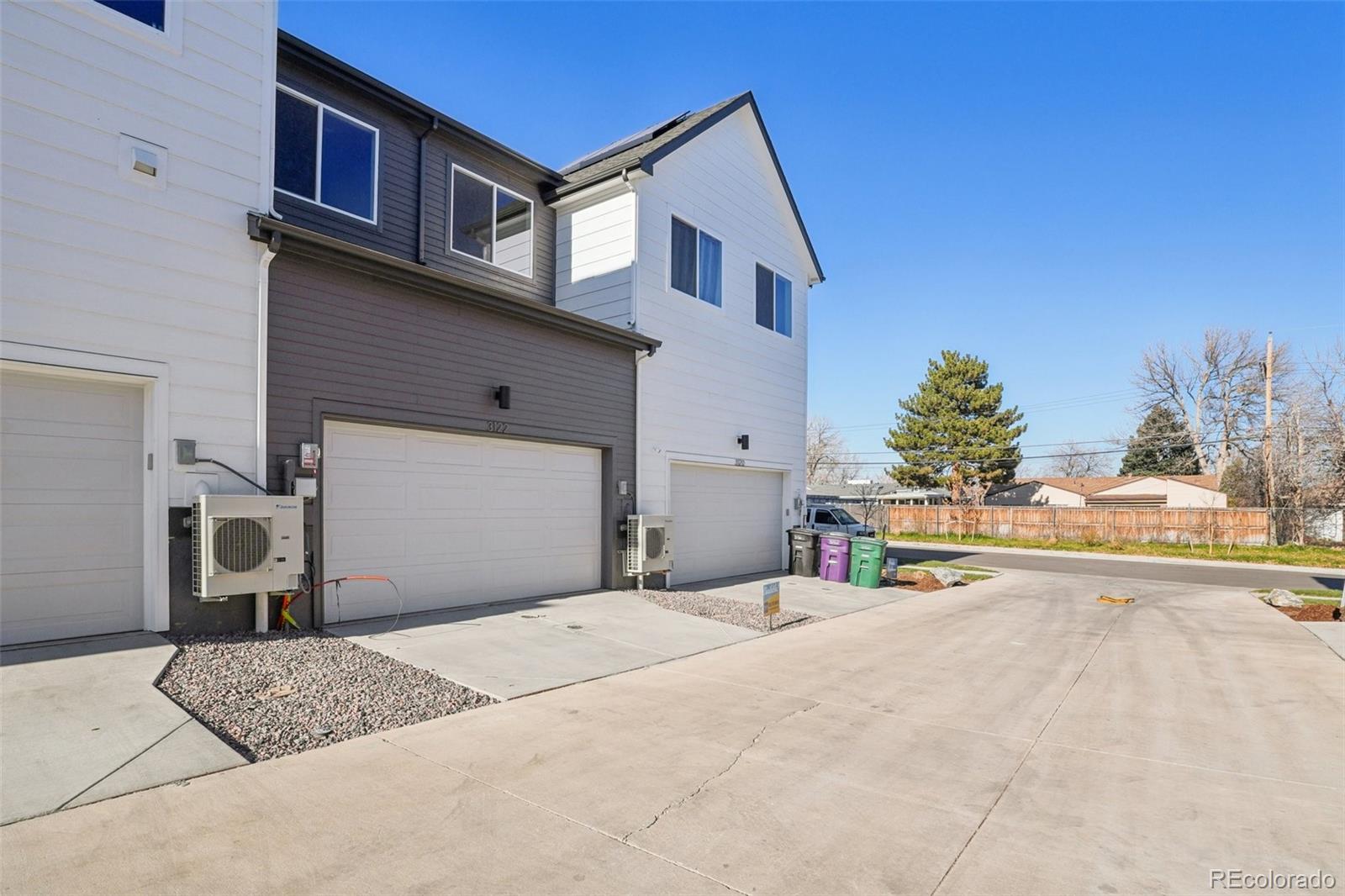 3122 W Bonfils Pl, Denver, CO 80236