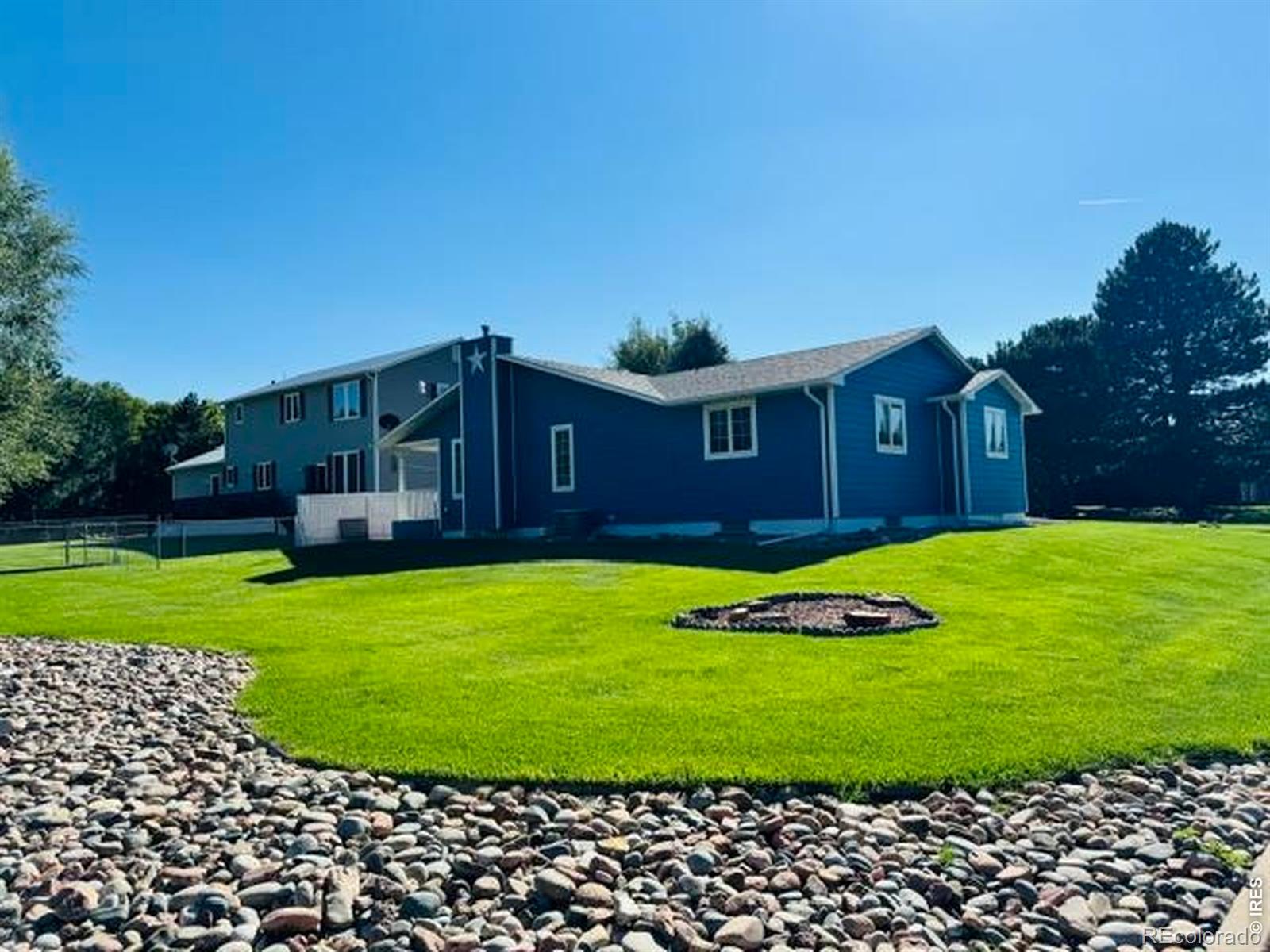 330 W Grant St, Haxtun, CO 80731