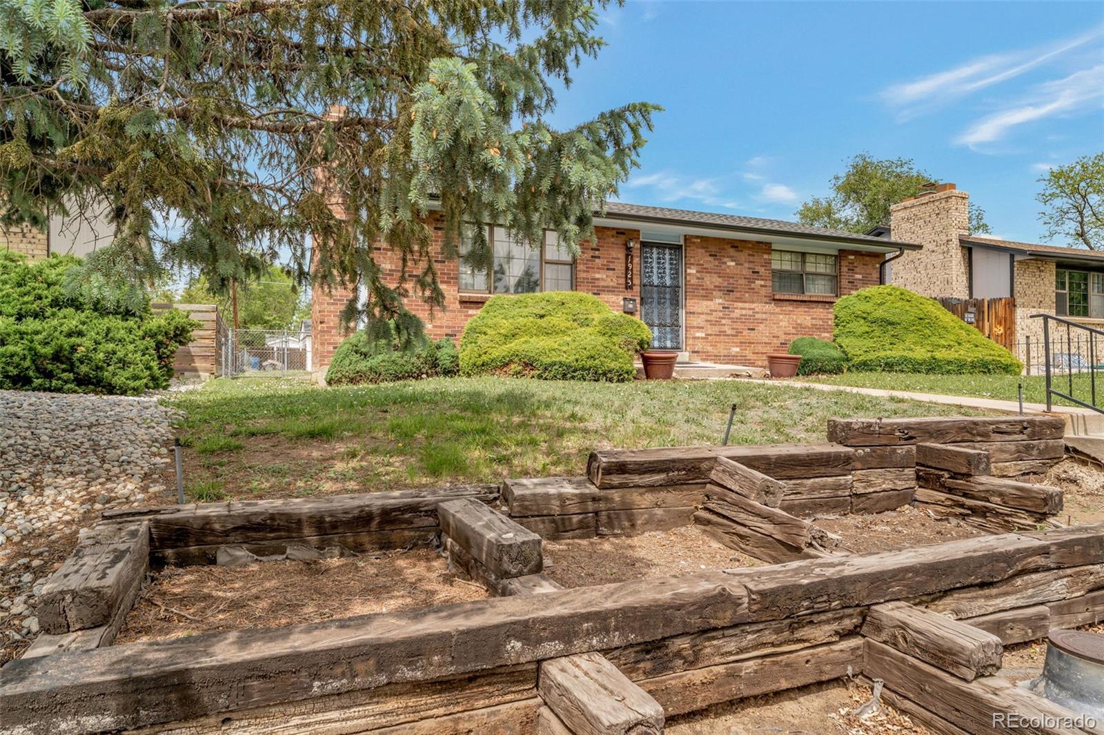 1925 Fenton St, Denver, CO 80214