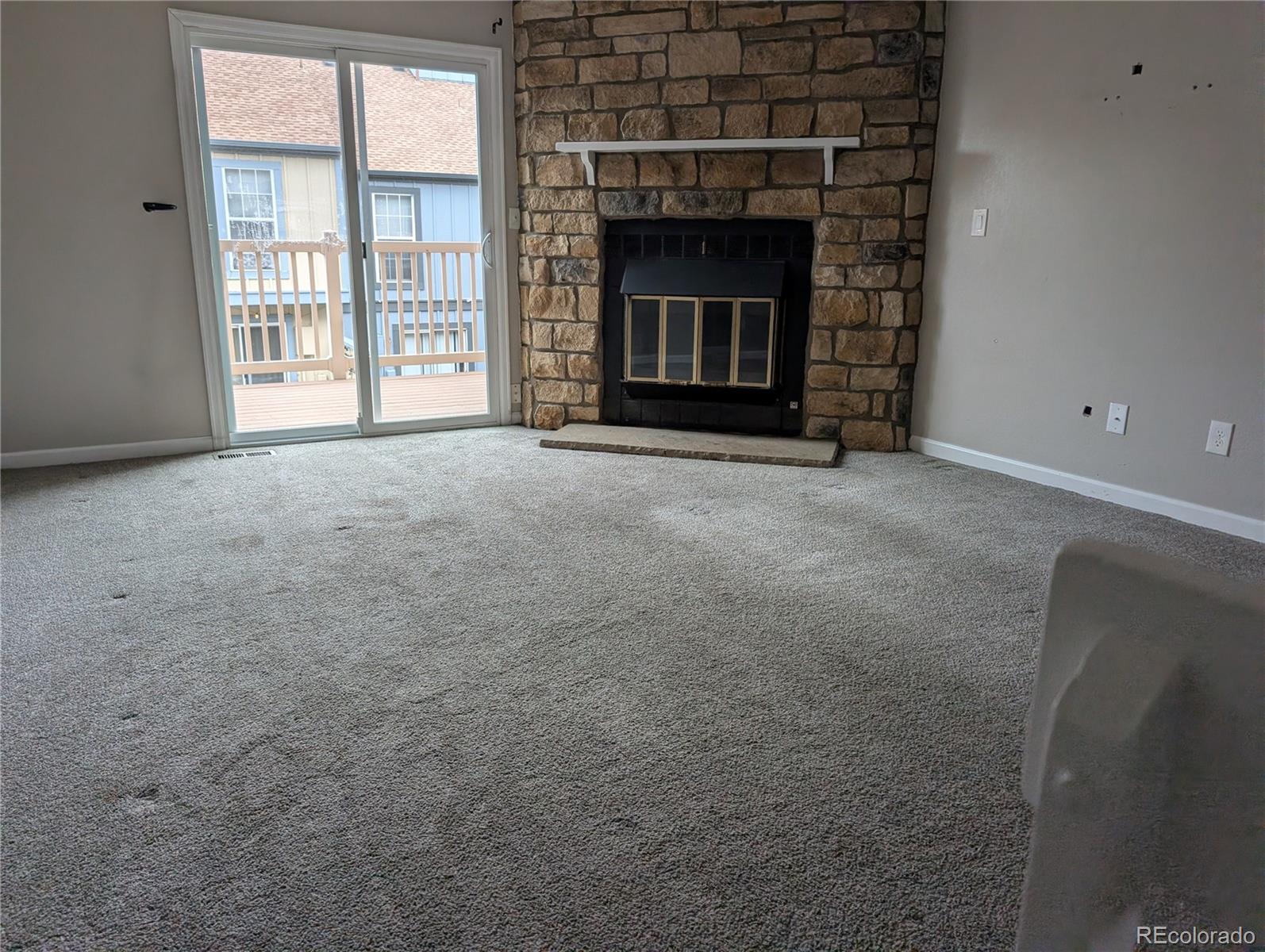12093 E Hoye Dr, Aurora, CO 80012