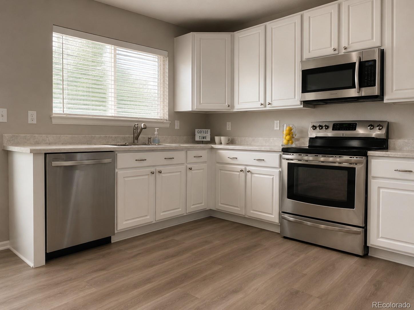 19472 E 59th Pl, Aurora, CO 80019