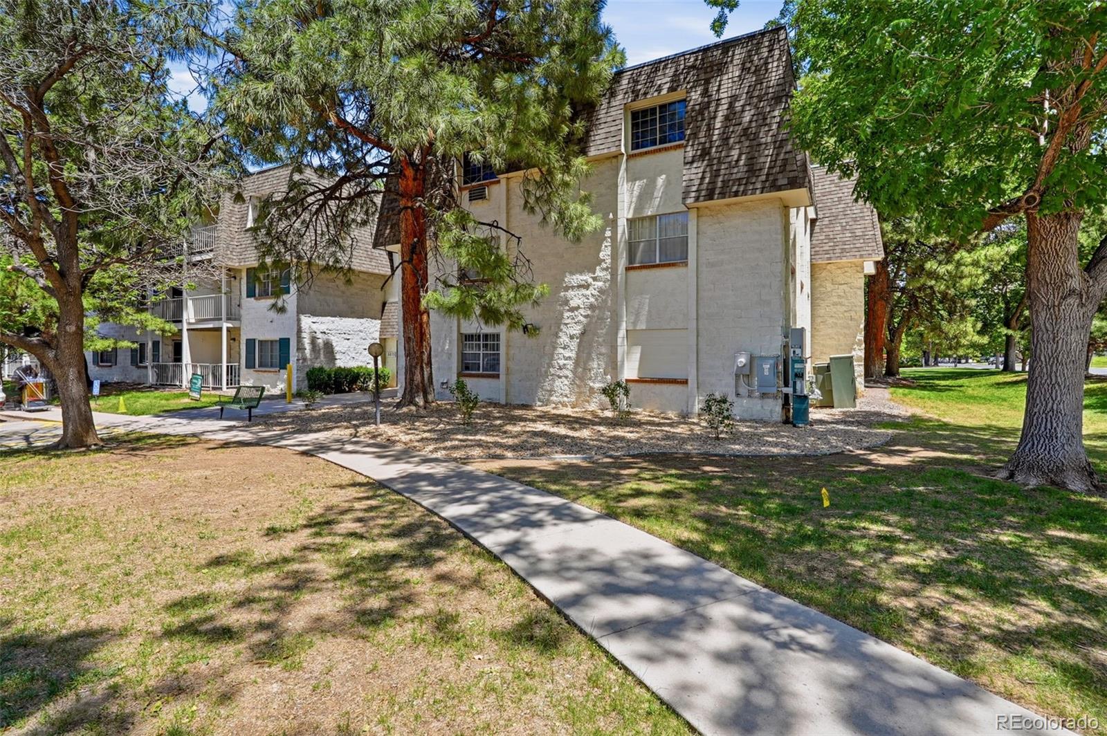 5875 E Iliff Ave #104, Denver, CO 80222