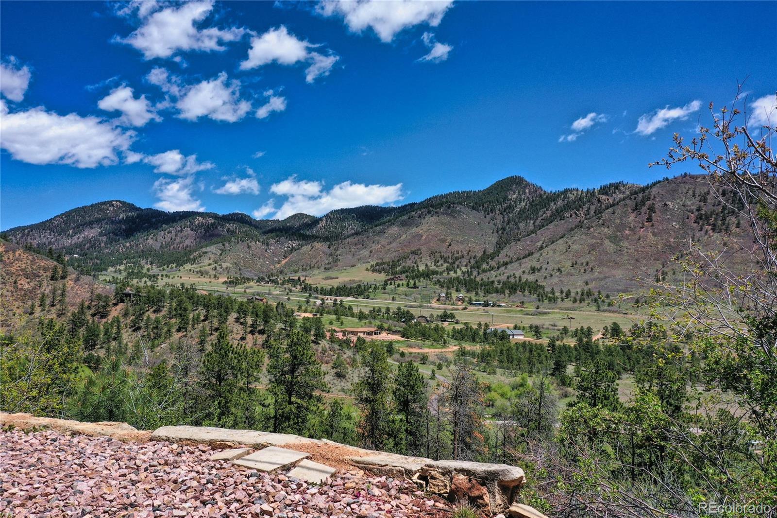 9850 Mohawk Trl, Cascade, CO 80809