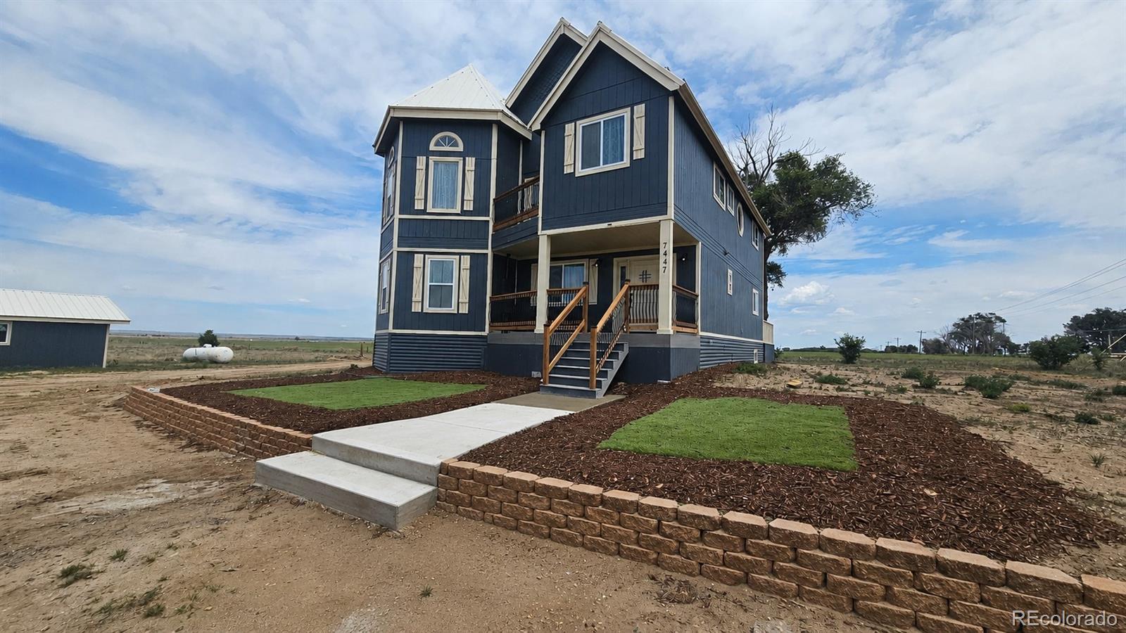 7447 County Road U, Wiggins, CO 80654