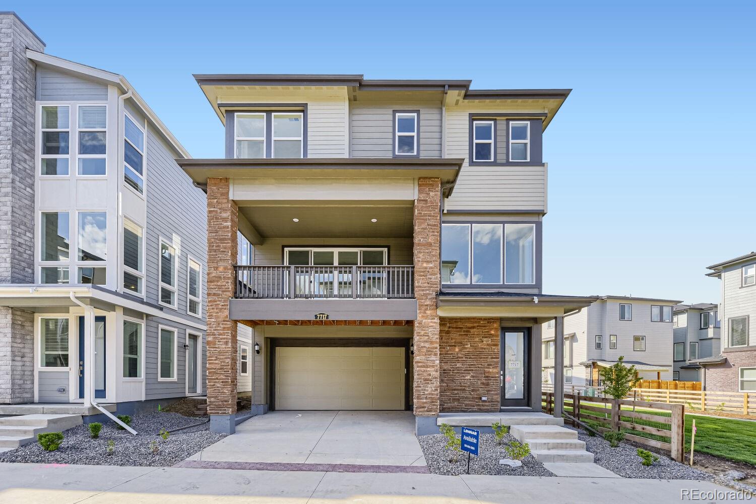 7717 S Mobile Way, Centennial, CO 80016